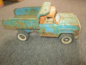 lot 257 image: vintage tonka truck ...