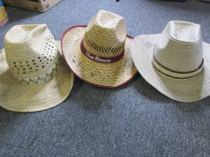 lot 258 image: 3 hats ...