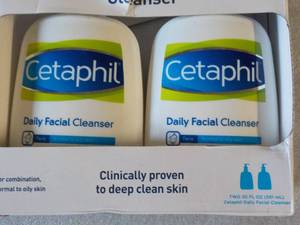 Cetaphil 2 - 20 oz Bottles Daily Fa...