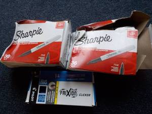 Sharpie Fine Permanent Markers and ...