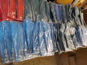 40 pcs New with tags Clothing vari...