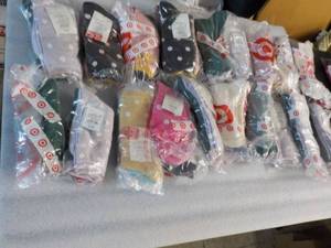 20 - 2 packs New with Tags Socks Fi...