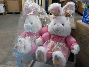 2 Bunnies...