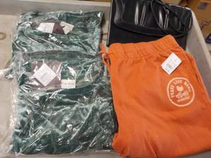 New Clothing size 1 X and a Purse...