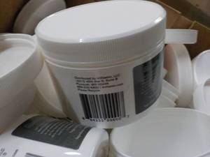 25 - 8 oz Plastic Empty Containers ...