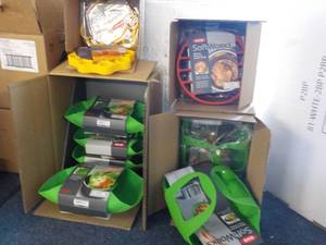 Case each 2 Different sizes OXO Sof...
