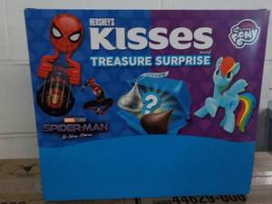 2 - 80 Ct Boxes Hershey Kisses Surp...