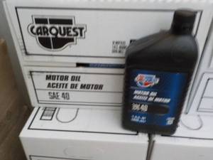 12 qt Bottles Carquest Motor Oil SA...