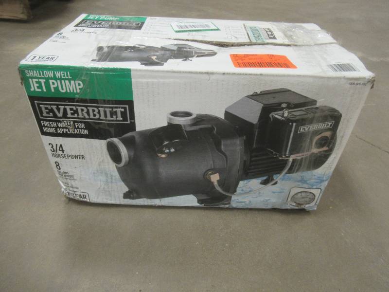 lot 14 image: Everbilt 34 HP Shallow Well Jet Pump, 1000026692 - SOLD AS IS