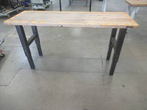 lot 31 image: Gladiator Height Adjustable Workbench, 72W x 25D, Used in Warehouse - SOLD AS IS
