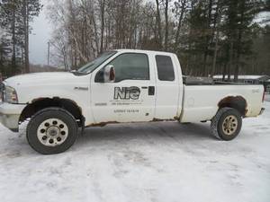 2006 FORD F-350 TRUCK (WHITE)