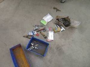 GAS DETECTOR AND MISC GARAGE ITEMS