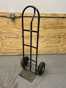 lot 38 image: Hand TruckDolly