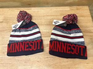 lot 53 image: Lot of 2- Winter Hats (Twins Colors)