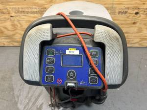 lot 70 image: Advance SC50 Commercial Battery Walk Behind Scrubber - 20 inch