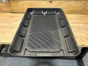 lot 74 image: Dry Dog Kennel Mat