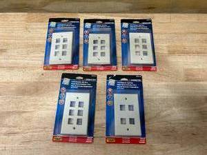 lot 82 image: MONSTER Lot of 5- 6 Port Computer Wall Plates