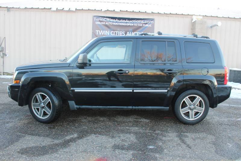 2008 Jeep Patriot Limited - 4X4 - 2 OWNERS
