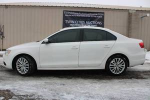 2013 Volkswagen Jetta SEL - 2 OWNERS