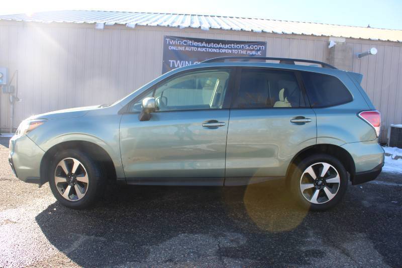 2018 Subaru Forester Premium - AWD - 1 OWNER - 97,079 MILES