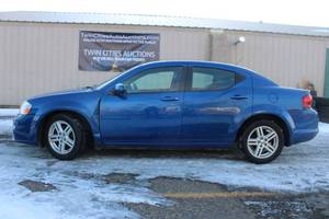 2013 Dodge Avenger SXT - 2 OWNERS