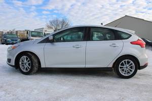 2015 Ford Focus SE - 2 OWNERS