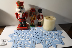 Holiday DeCor
