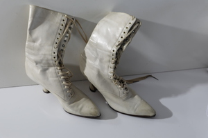 Antique Womens Shoes