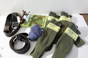 Sock, Belts