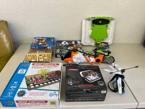 Games & Toys
