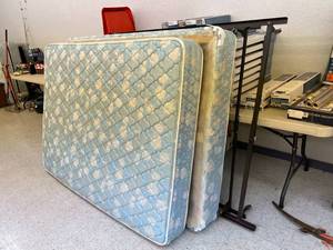 Full Size Bed with 2 Frames