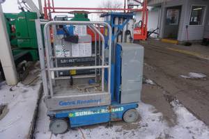 2014 Genie GR15 Electric Man Lift