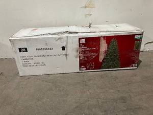 lot 62 image: 7.5 ft Jackson Noble Christmas Tree