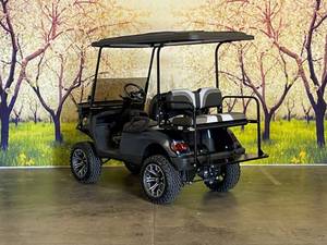 YAMAHA DRIVE CUSTOM LIFTED STREET READY GOLF CART
