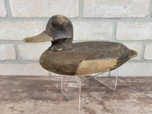 lot 169 image: Antique Carved Wood Duck Decoy - Approx. 11 x 6