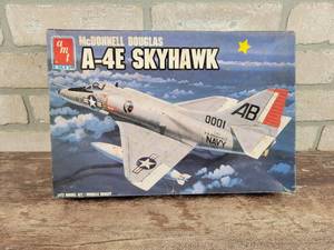 lot 174 image: ERTL AMT A-4E Skyhawk 172 Plastic Model Kit - Open Box - Approx. 13 x 8.5 x 2