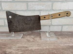 lot 203 image: Antique Genuine Diamond A Warranted #9 Meat Cleaver - Approx. 16.75 Overall Length