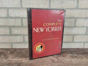 Over 4,000 Issues of the New Yorker Magazine on 8 DVD-ROMs - Sealed