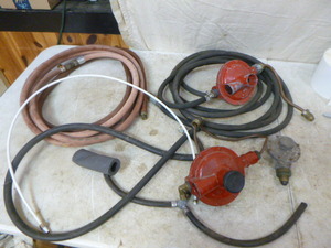Gas Regulators and Hoses