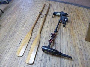 Trolling Motor and Oars