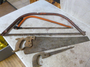 4 Hand Saws