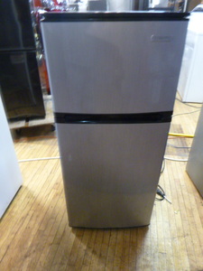 Vissani Mini RefrigeratorFreezer
