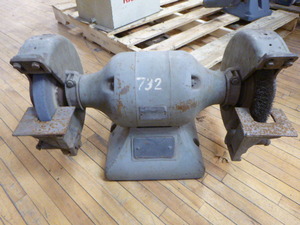 Black & Decker Ball Bearing Bench Grinder