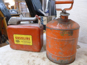 2 Metal Gas Cans