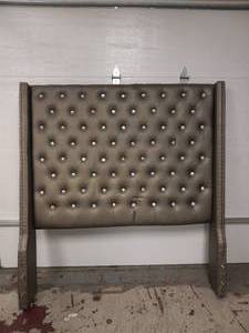 FUAX LEATHER CRYSTAL TUFTED HEADBOARD & FRAME