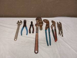 PLIERS, PIPE WRENCH AND MORE
