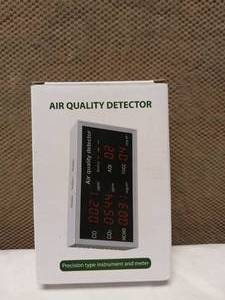 AIR QUALITY DETECTOR