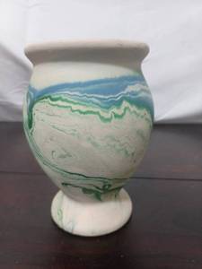 lot 18 image: Nemadji Pottery Vase