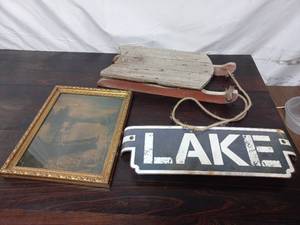lot 67 image: Dcor Items