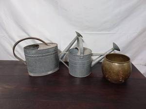 lot 74 image: Galvanized Watering Cans and Brass Pot